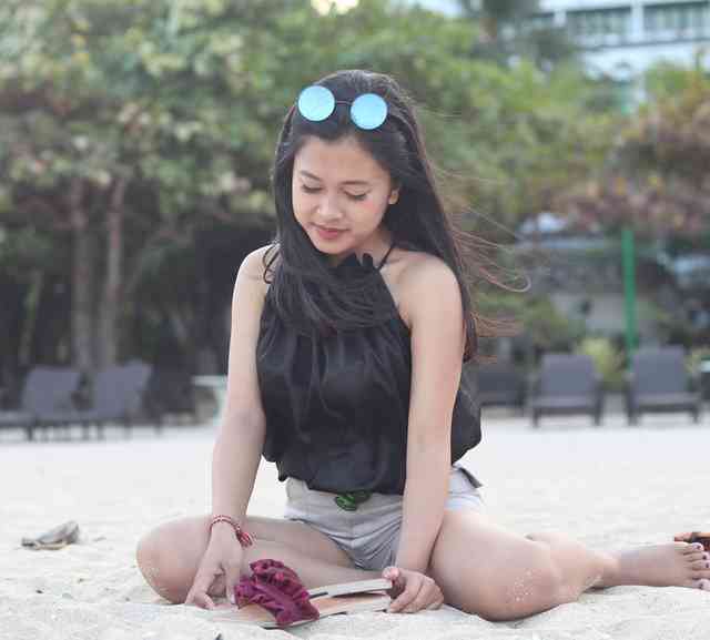 Ida Dayu Sintya Dewi Gadis Cantik Asal Bali Di Instagram Kaskus